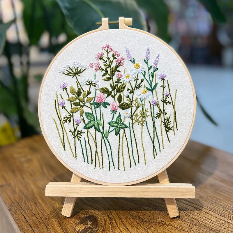 Embroidery Kit with or without Hoop – Floral Designs