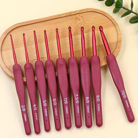15-Piece Crochet Hook Set with Accessories